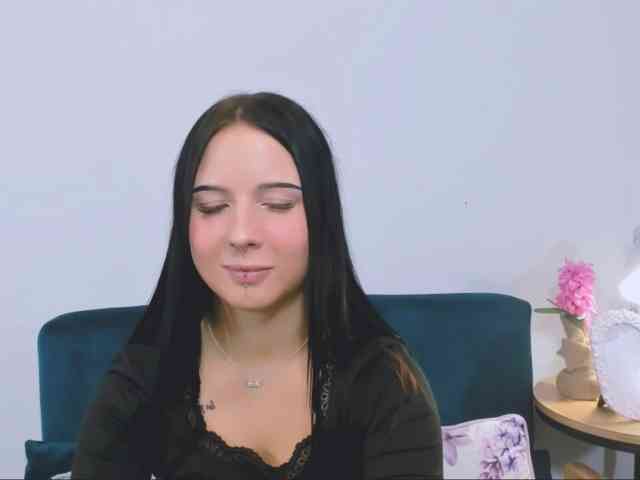 TaliaDelicate webcam