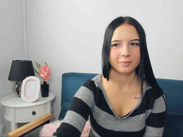 TaliaDelicate webcam