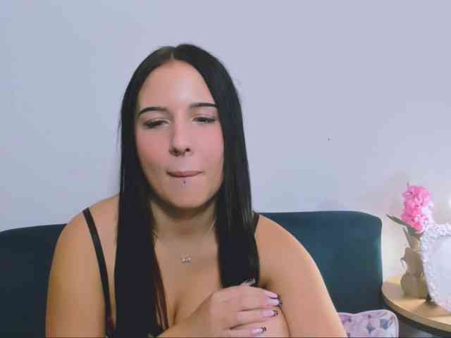 TaliaDelicate webcam