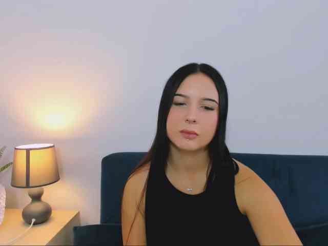 TaliaDelicate webcam