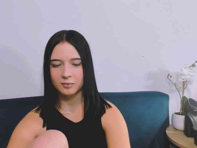 TaliaDelicate webcam