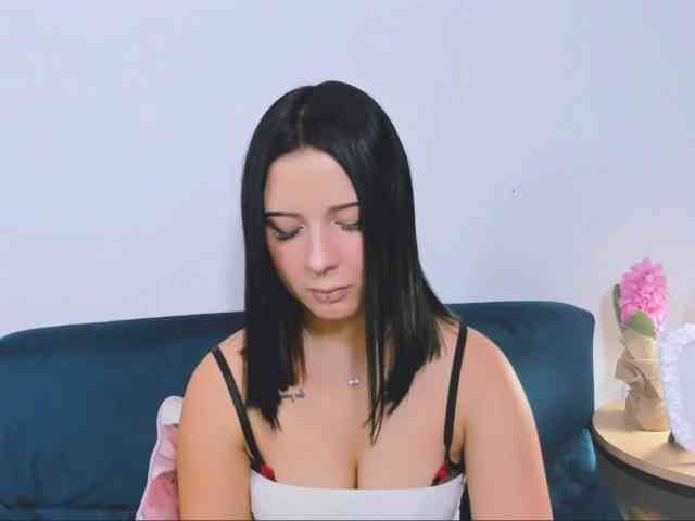 TaliaDelicate webcam