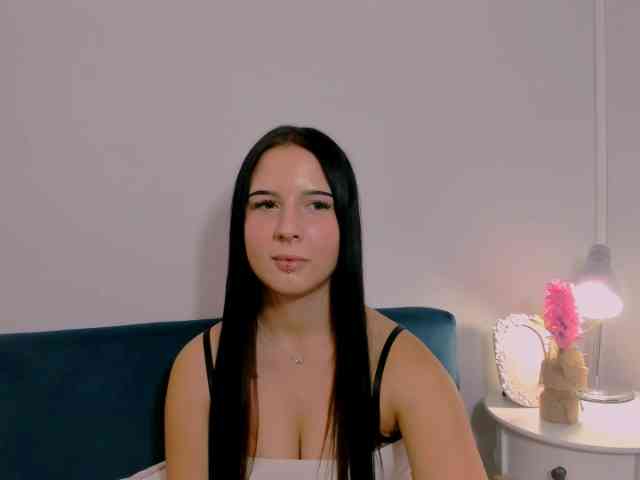 TaliaDelicate webcam