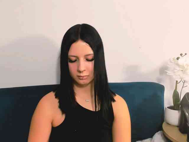 TaliaDelicate webcam