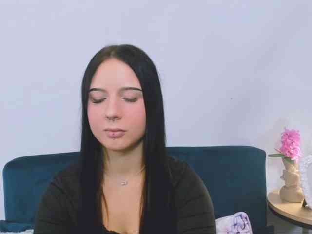 TaliaDelicate webcam