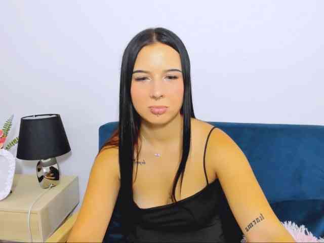 TaliaDelicate webcam