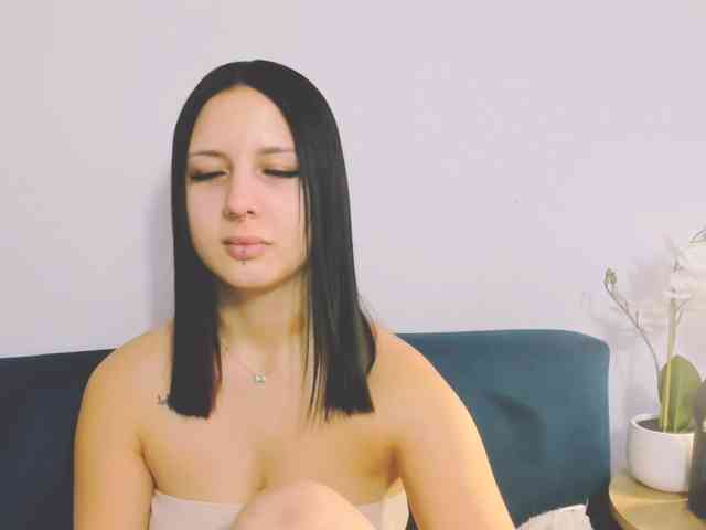 TaliaDelicate webcam