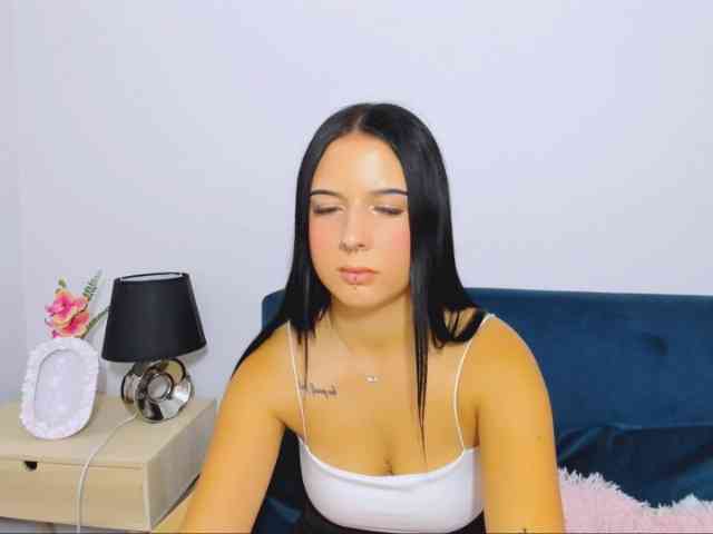 TaliaDelicate webcam