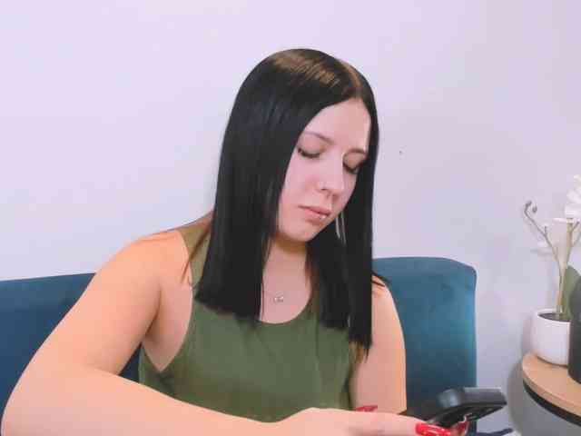 TaliaDelicate webcam