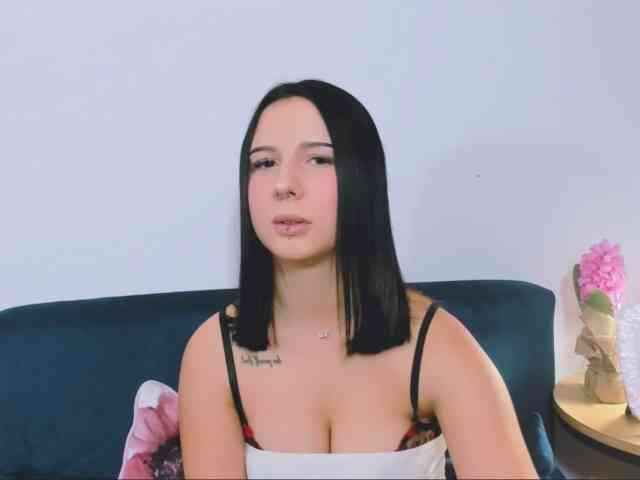 TaliaDelicate webcam