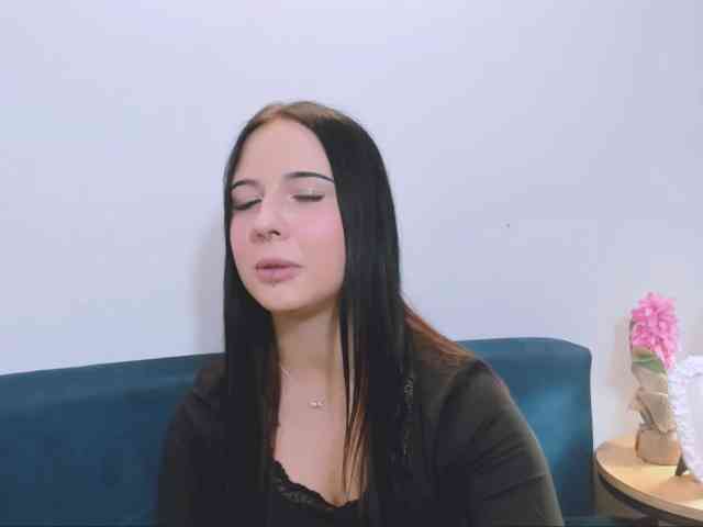 TaliaDelicate webcam