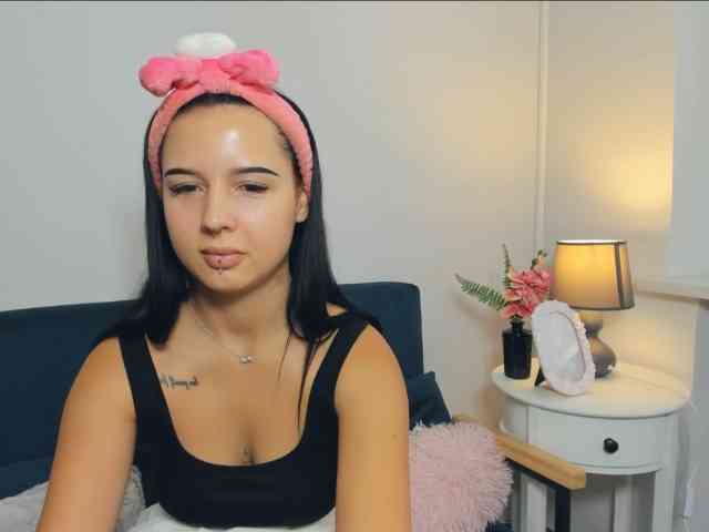 TaliaDelicate webcam