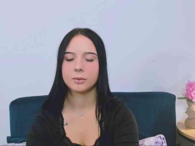 TaliaDelicate webcam