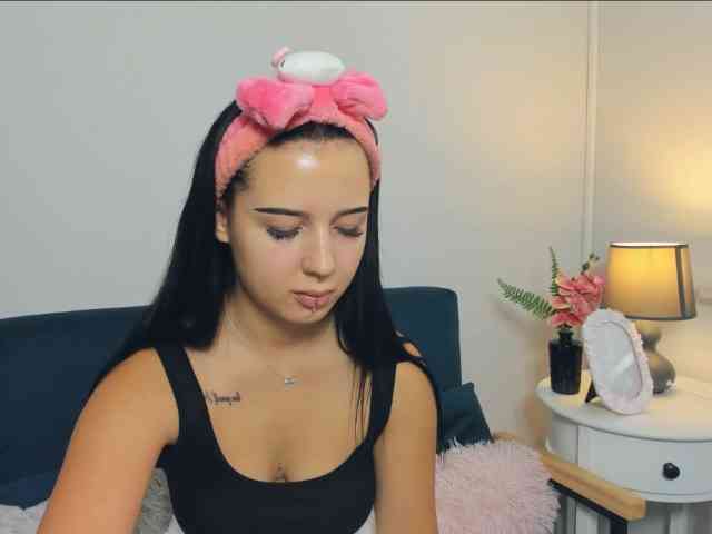 TaliaDelicate webcam