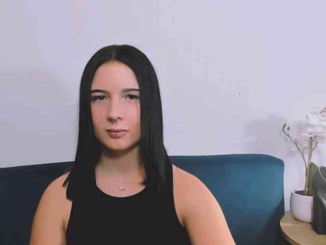 TaliaDelicate webcam