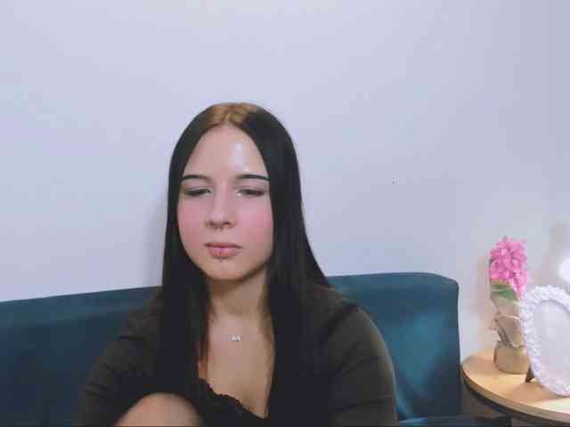 TaliaDelicate webcam