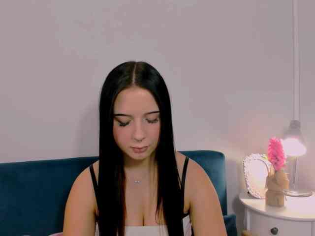 TaliaDelicate webcam