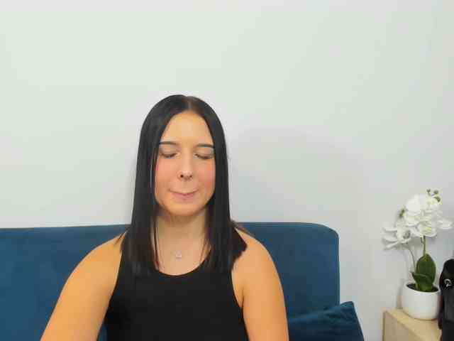 TaliaDelicate webcam