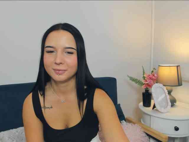 TaliaDelicate webcam
