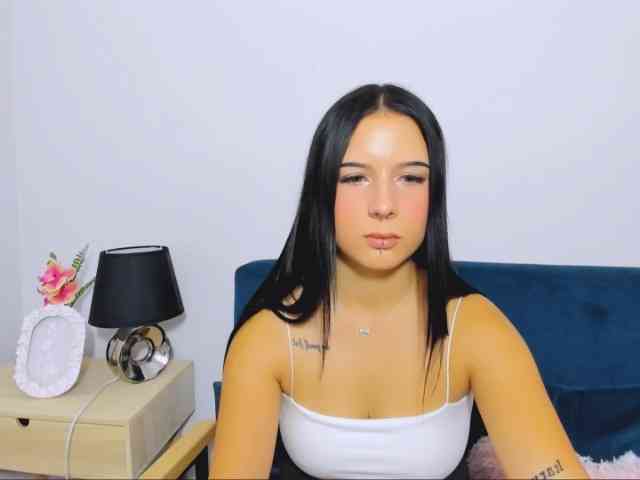 TaliaDelicate webcam