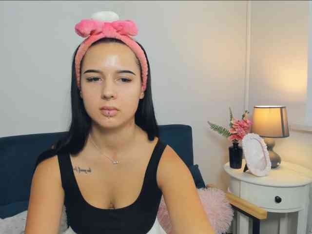 TaliaDelicate webcam