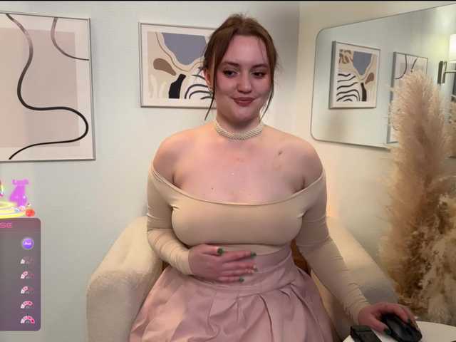 LelaRyann's BongaCams show and profile