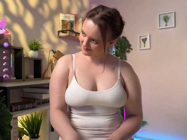 LelaRyann's BongaCams show and profile