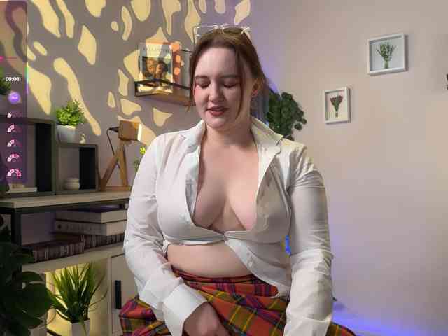 LelaRyann webcam