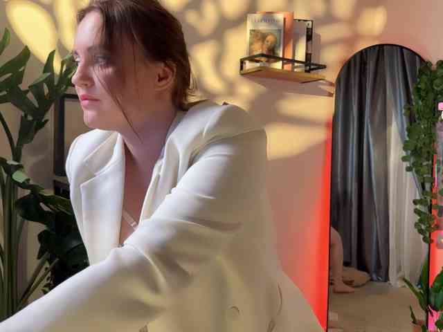 LelaRyann webcam