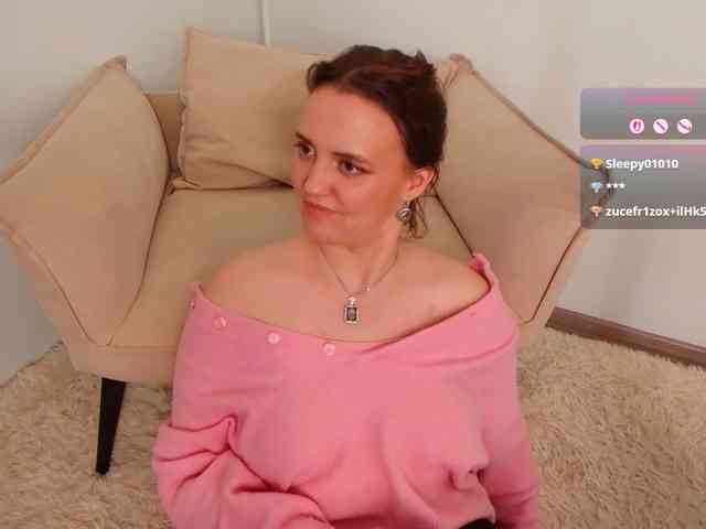 LelaRyann webcam