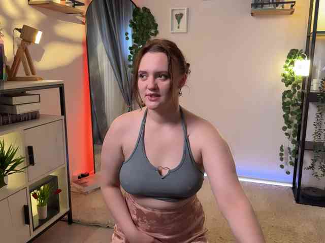 LelaRyann webcam