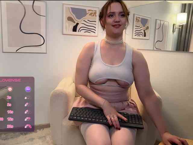 LelaRyann webcam