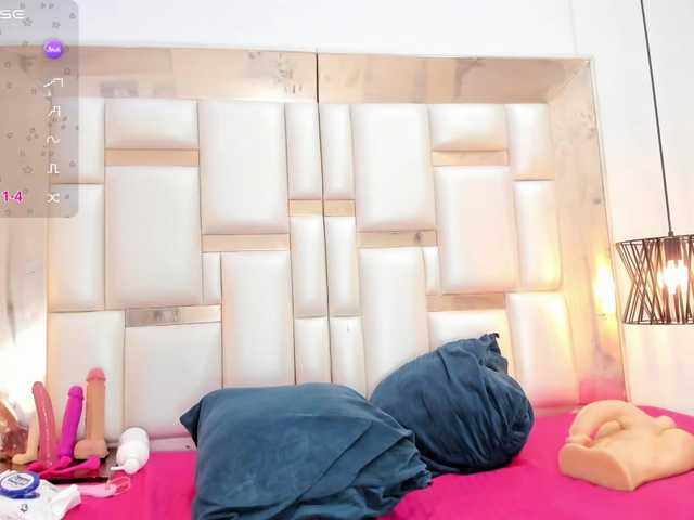 CynthiaGale from BongaCams is Freechat