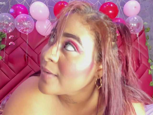 CynthiaGale's BongaCams show and profile