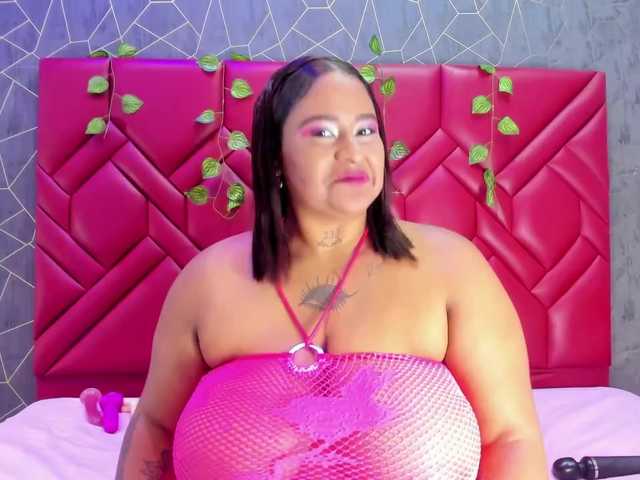 CynthiaGale's BongaCams show and profile