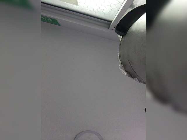 ElizHarper's BongaCams show and profile