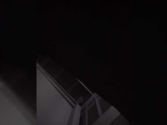 ElizHarper's BongaCams show and profile