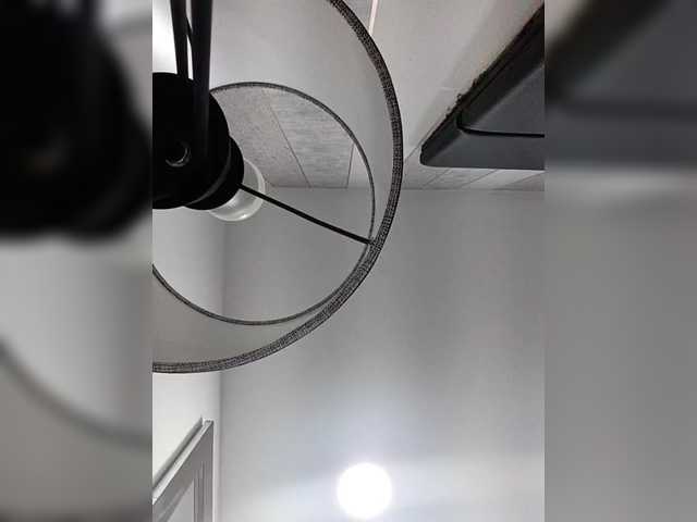 ElizHarper from BongaCams