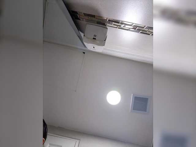 ElizHarper's BongaCams show and profile