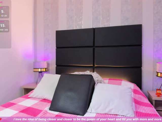  ElizHarper chat room