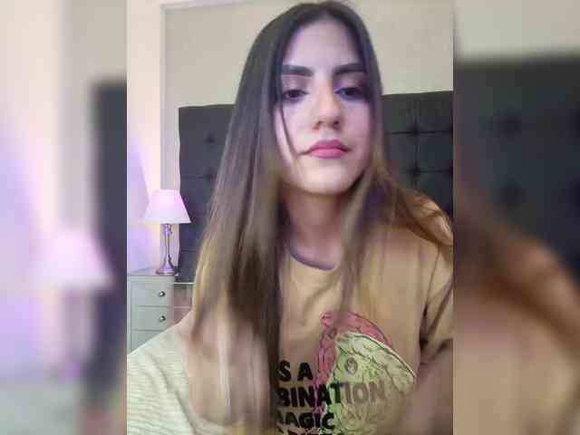 ElizHarper webcam