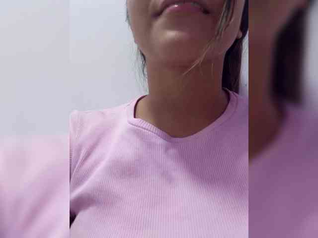 ElizHarper webcam