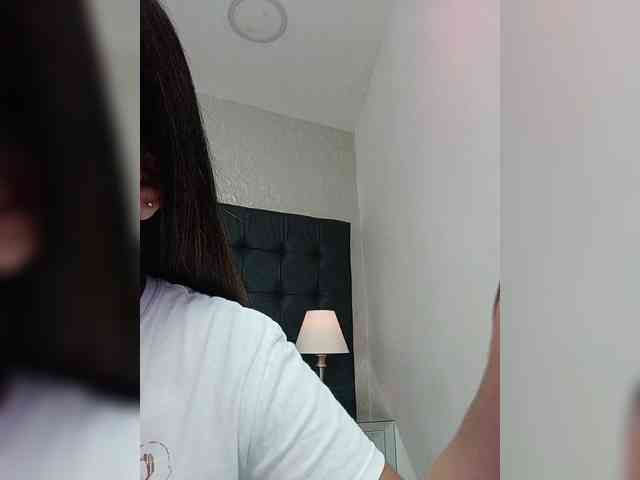 ElizHarper webcam