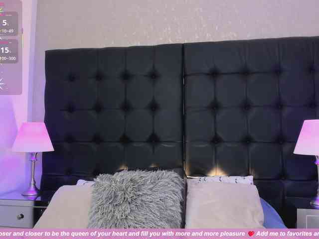 ElizHarper webcam