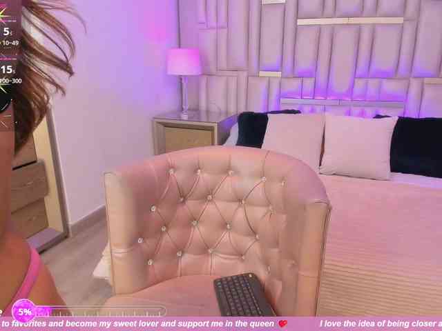 ElizHarper webcam
