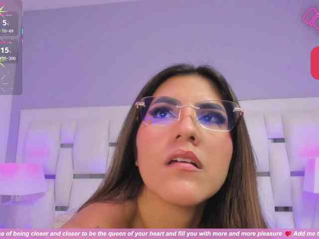 ElizHarper webcam