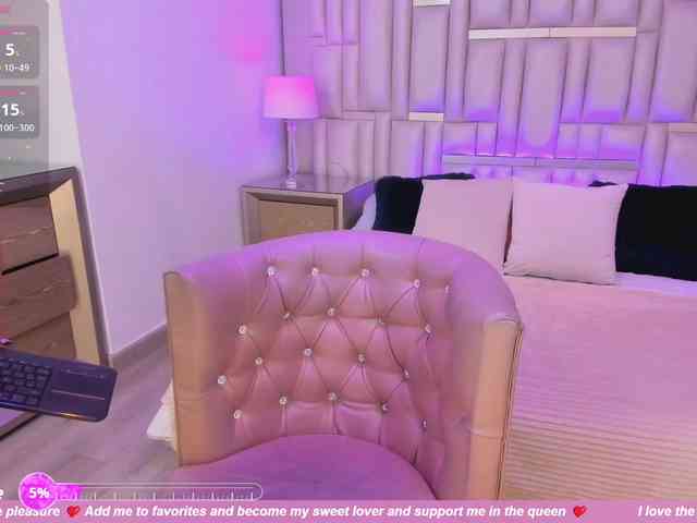 ElizHarper webcam