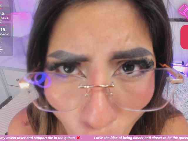 ElizHarper webcam