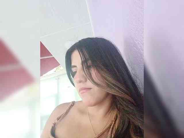 ElizHarper Live Webcam on BongaCams