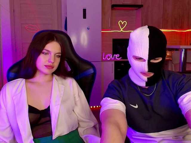 TwiceAsHotXXX's BongaCams show and profile